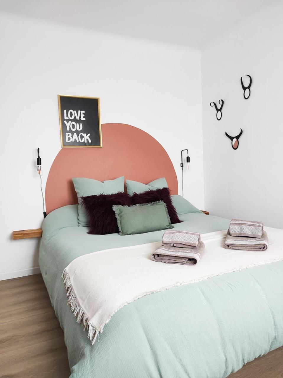 Le Cosy Valcros, Design Et Confort Aix-en-Provence Exterior photo
